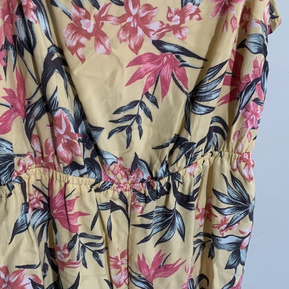 Floral romper - Picture 2 of 5